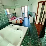 Luxury Palace Di Pensión