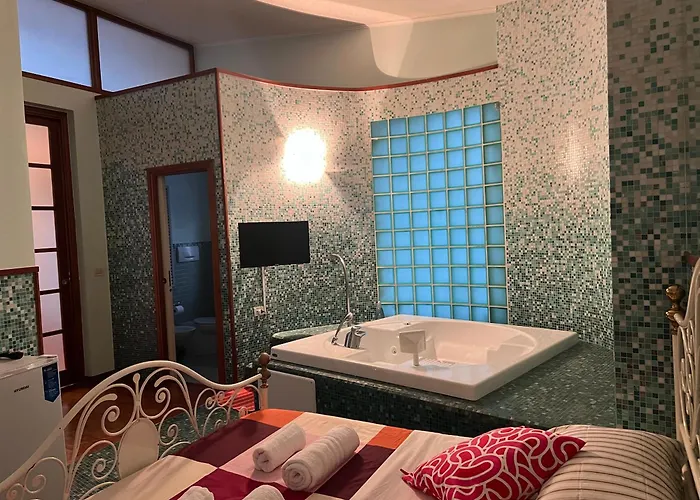 Luxury Palace Di بيت ضيافة بيتونتو